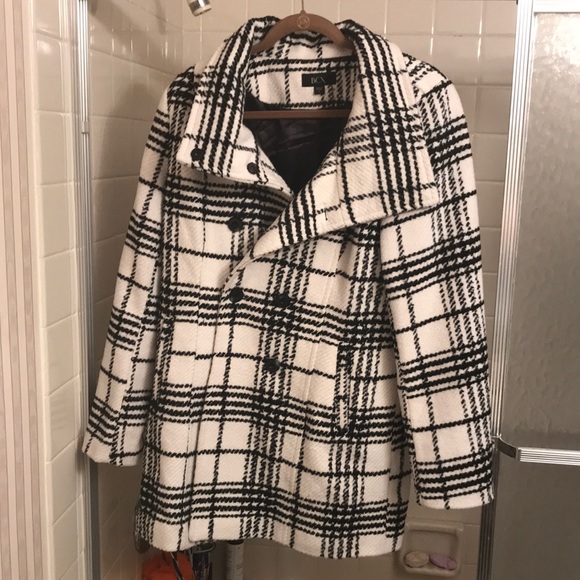 This is a nice fall winter black and white pea coat. - Picture 1 of 3